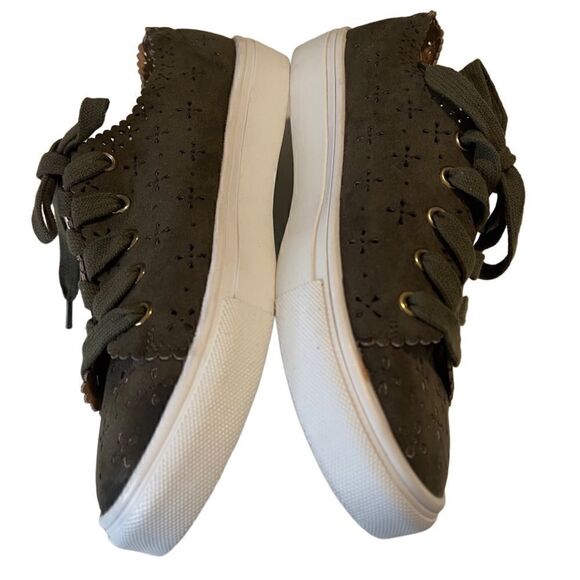 LOFT Olive Green Suede Eyelet Perforated Lace Up Sneaker Size 7.5 - Picture 4 of 10